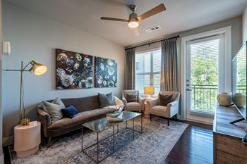 Contemporary studio, one- and two-bedroom apartments